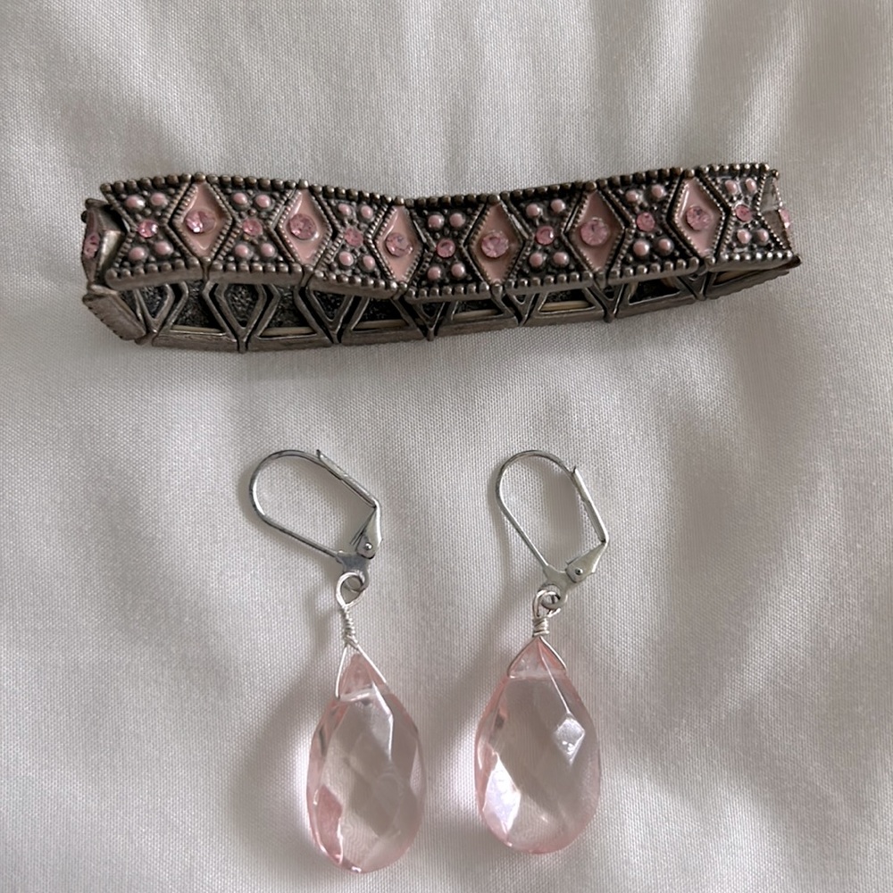 Pink Accent Earrings & Bracelet - Picture 2 of 7